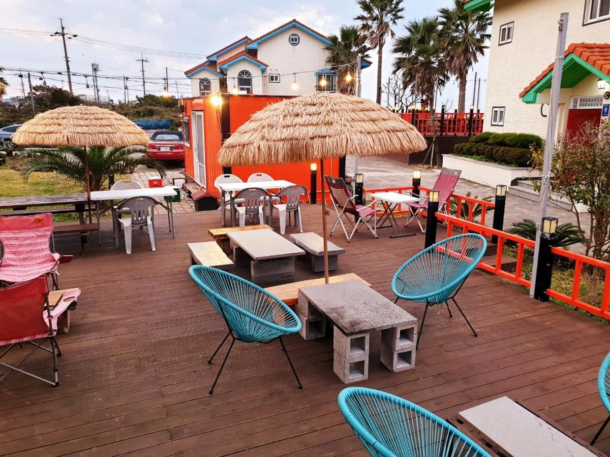 Morning Beach Pension Jeju Buitenkant foto